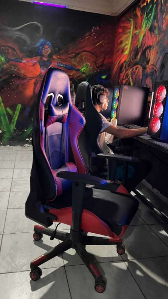 Pc bureau gaming avec chaise