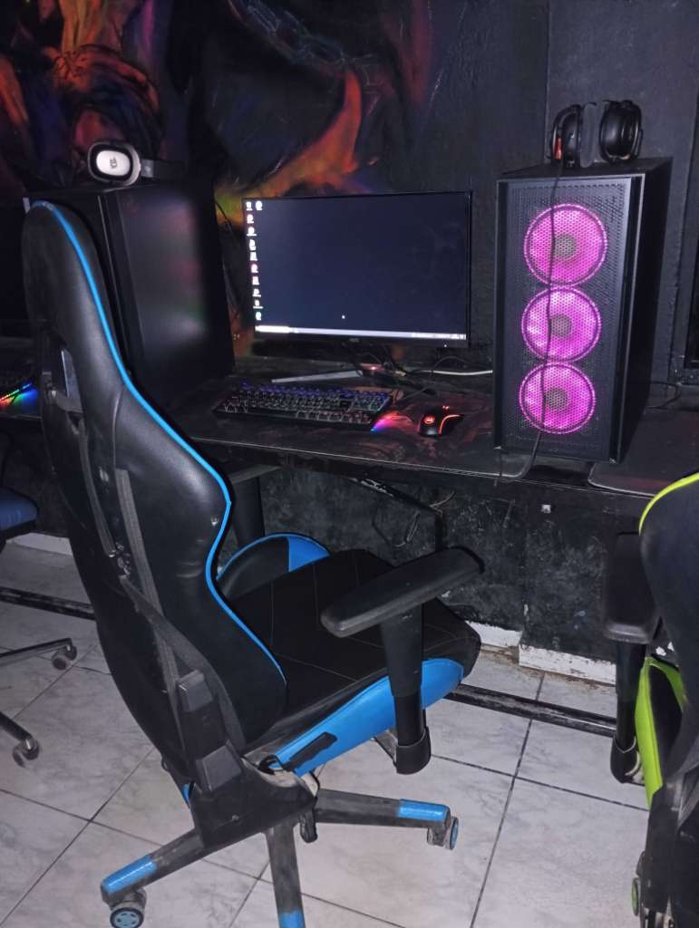 Pc bureau gaming avec chaise