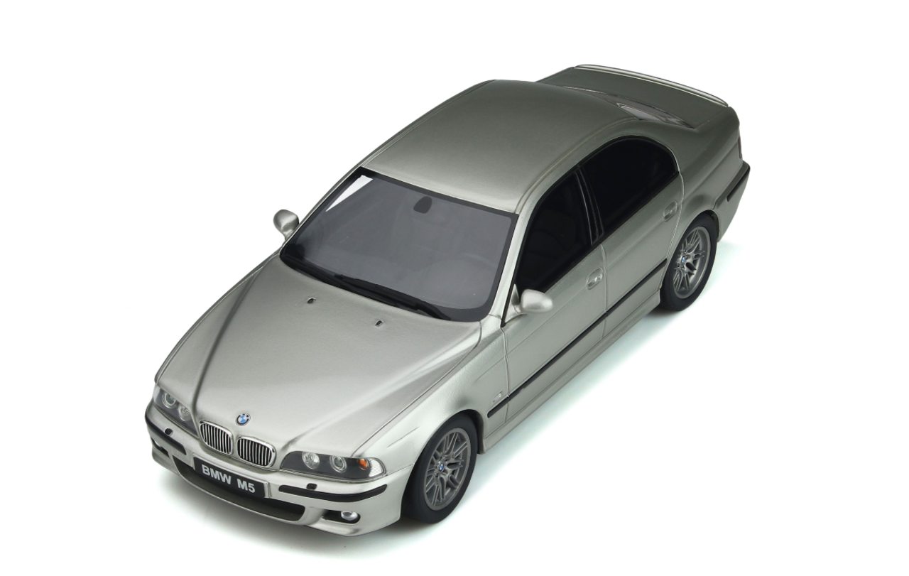 miniature bmw m5 e39 1/18 ottomobile