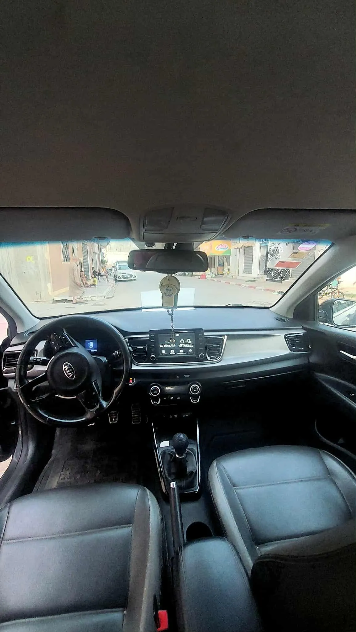 Kia_rio_prestige