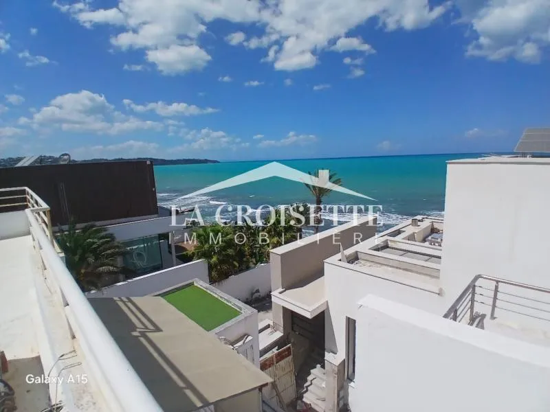Etage de villa s2 vue sur mer à La Marsa ZEL0545