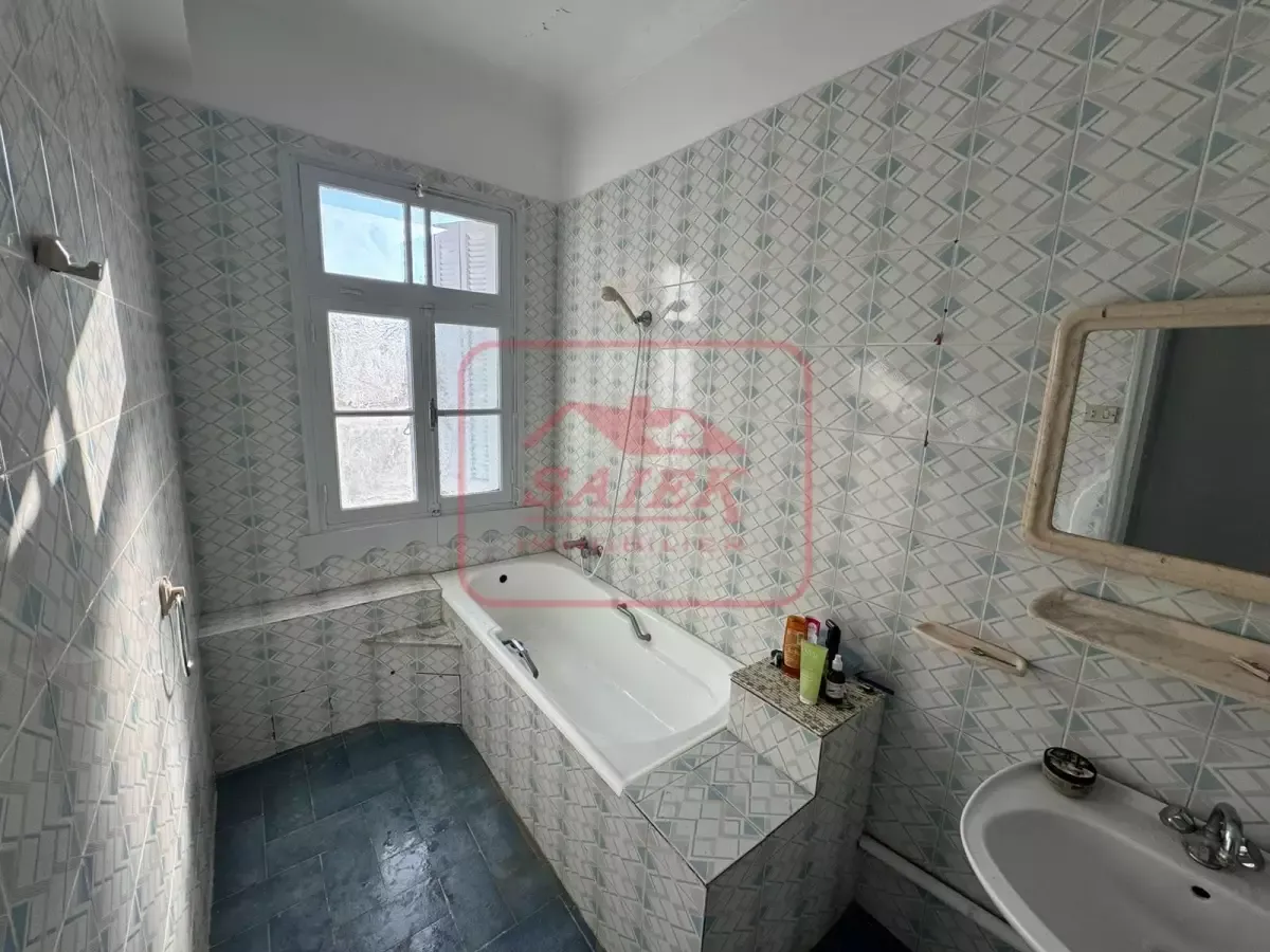 A louer un Appartement au centre ville , Bizerte