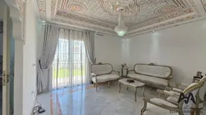 Villa de Style Américain avec Appartement Indépendant et Vue Mer