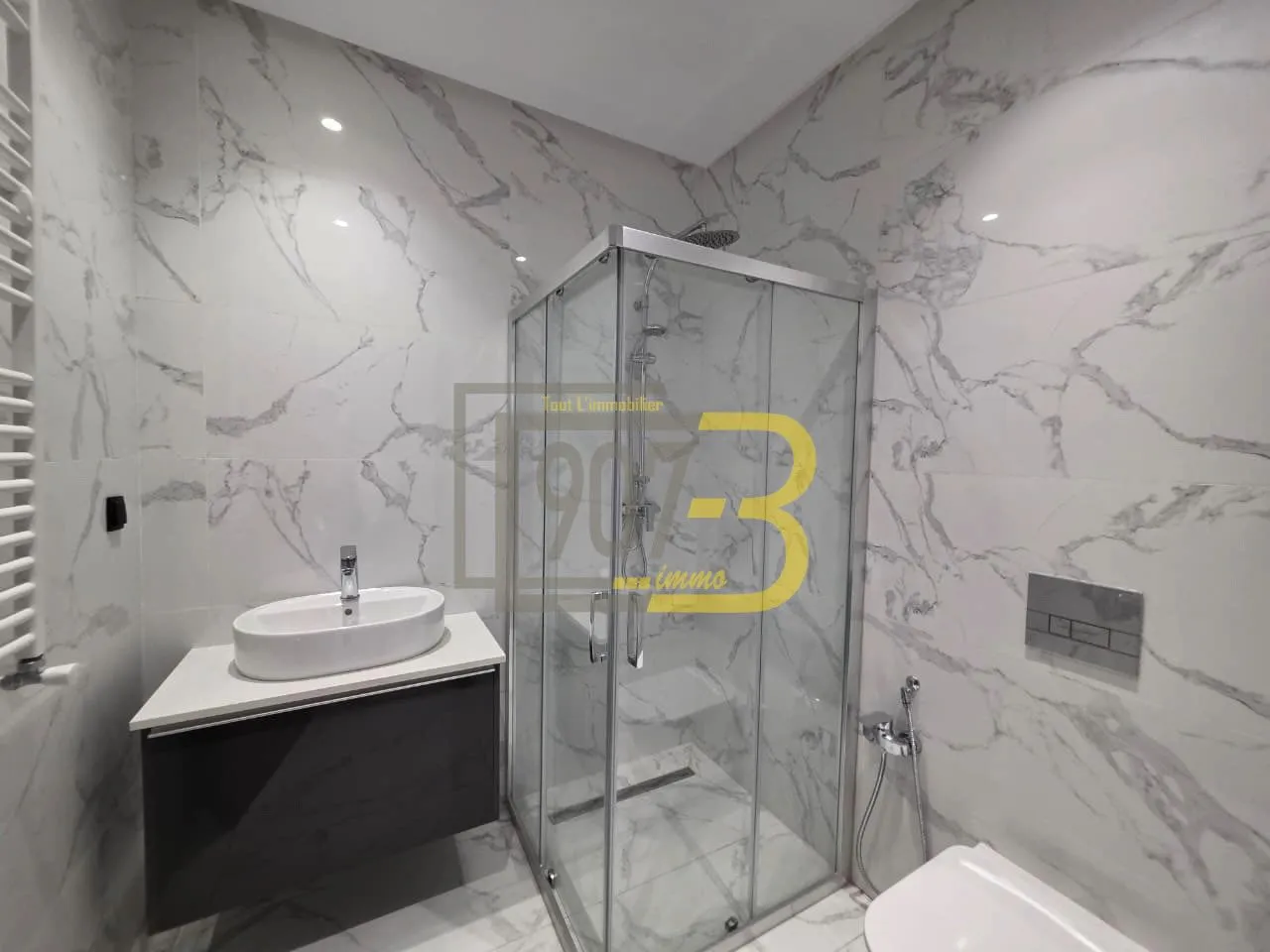 À Louer un bel appartement S+1 à Soukra
