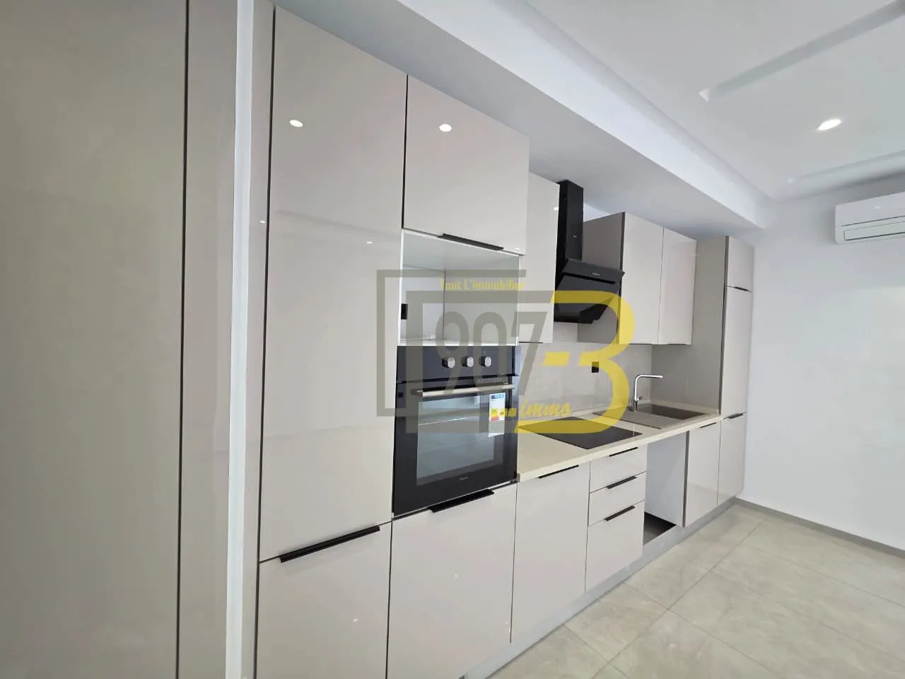 À Louer un bel appartement S+1 à Soukra