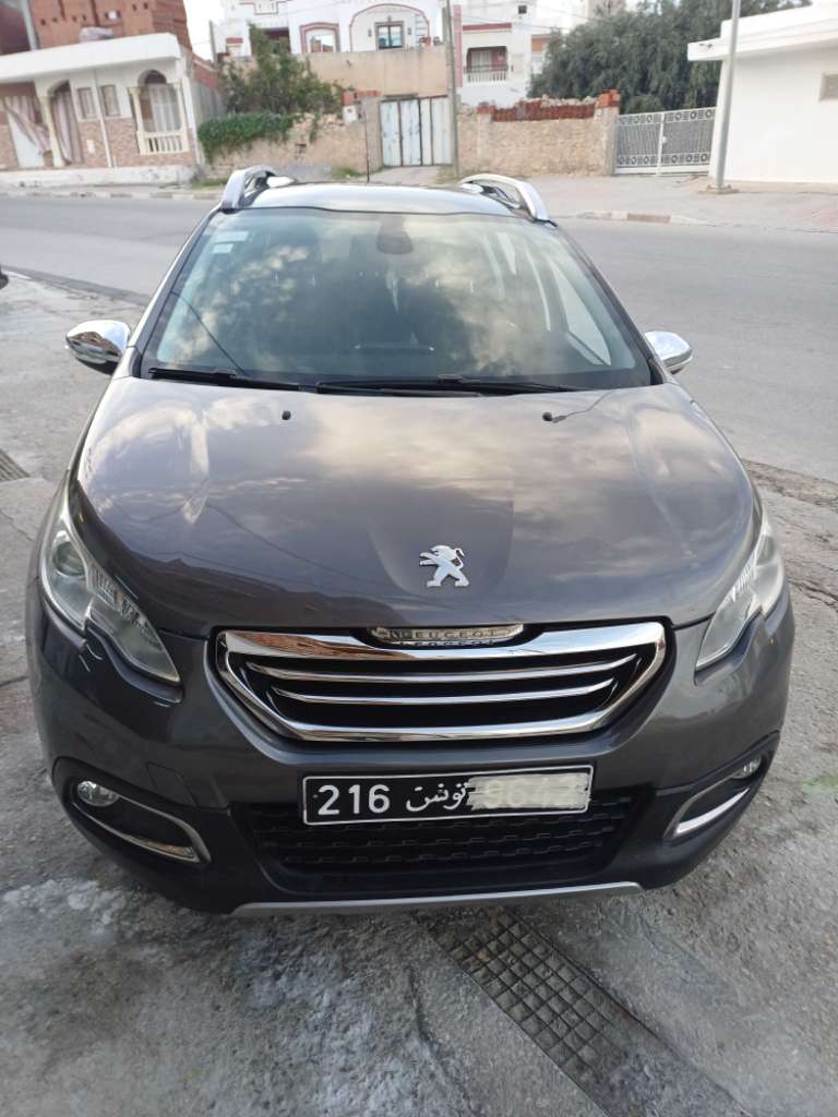 Voiture peugeot 2008