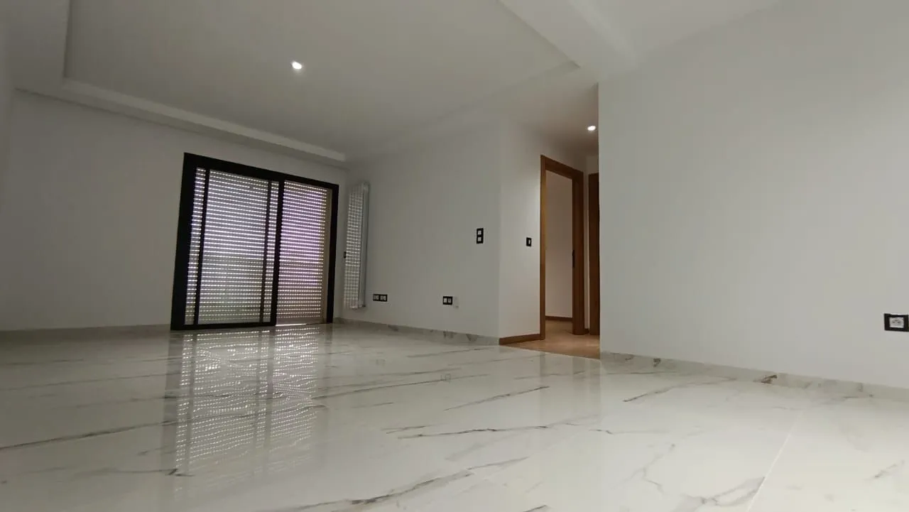 A Louer Appartement S+2 Jamais Habité à Jardin d'el Menzah