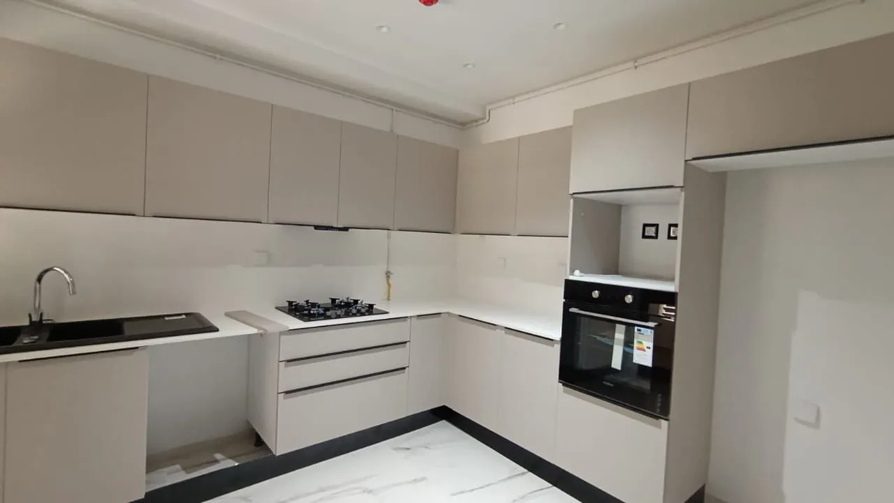 A Louer Appartement S+2 Jamais Habité à Jardin d'el Menzah