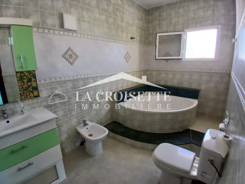 Etage de villa s3 à La Marsa ZEL0550