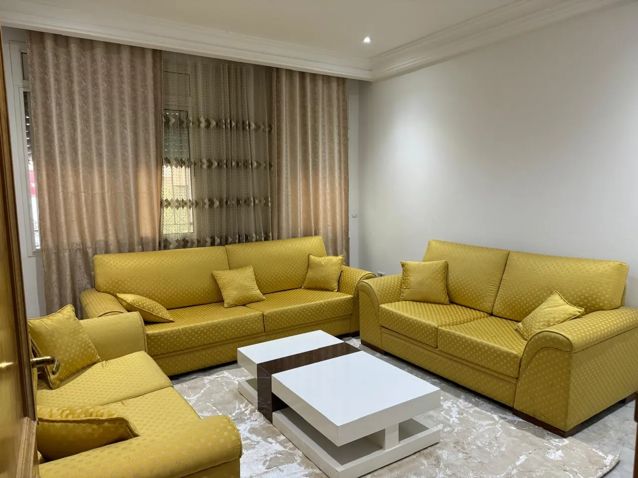 Joli appartement S3 meublé au lac 2