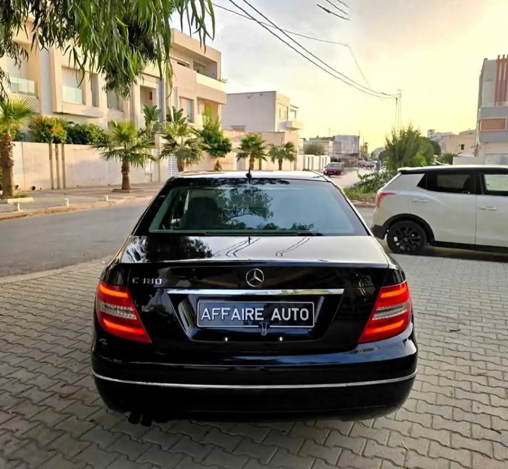 Mercedes-Benz C180 2013 Essence đ„
âïž on accepte l Ă©change des voitures