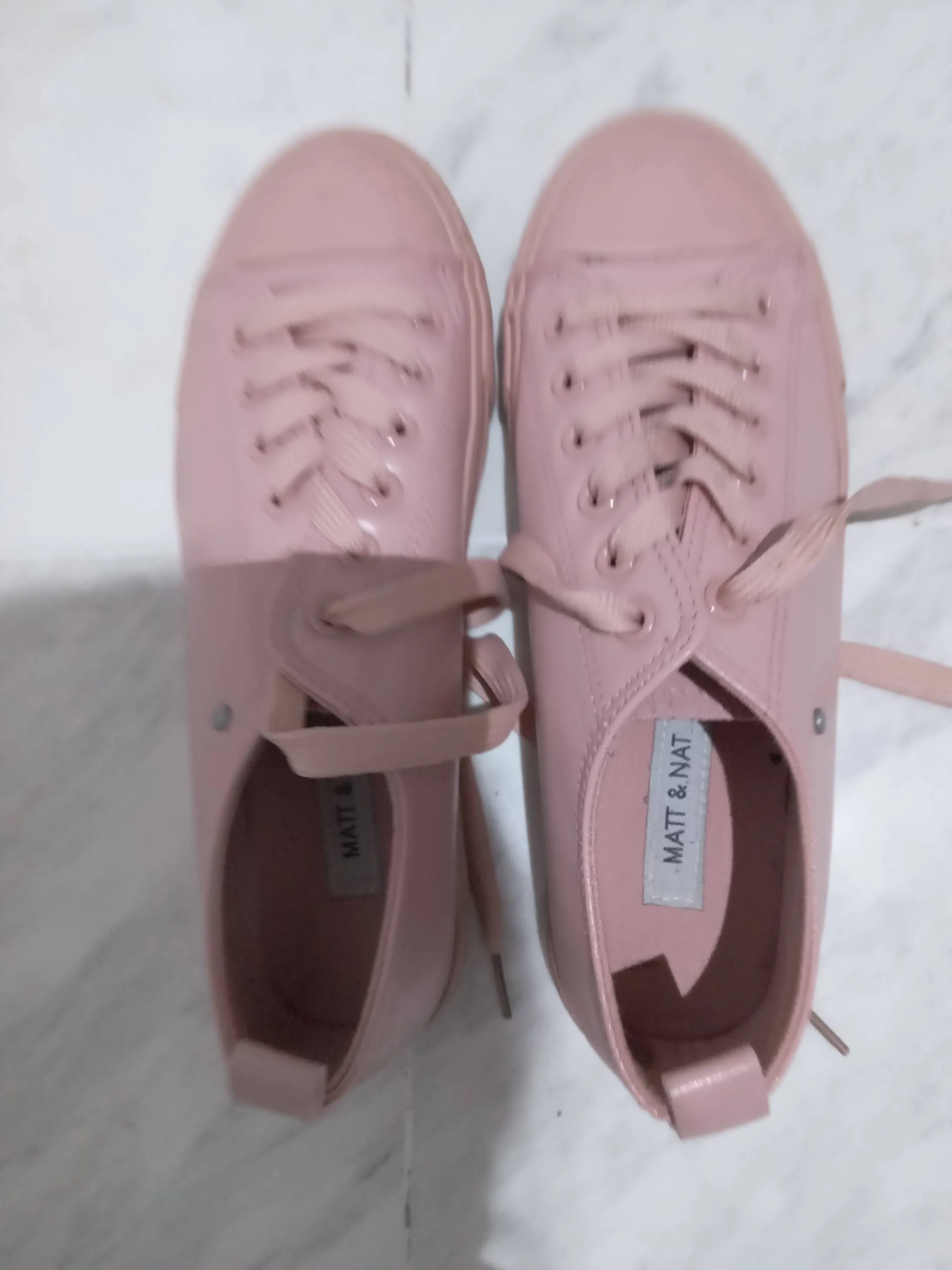 des chaussures à vendre à Monastir 