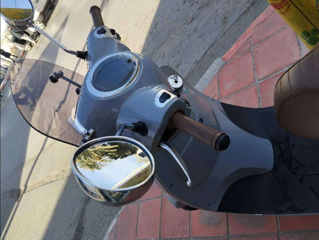 Cappuccino avec carte grise