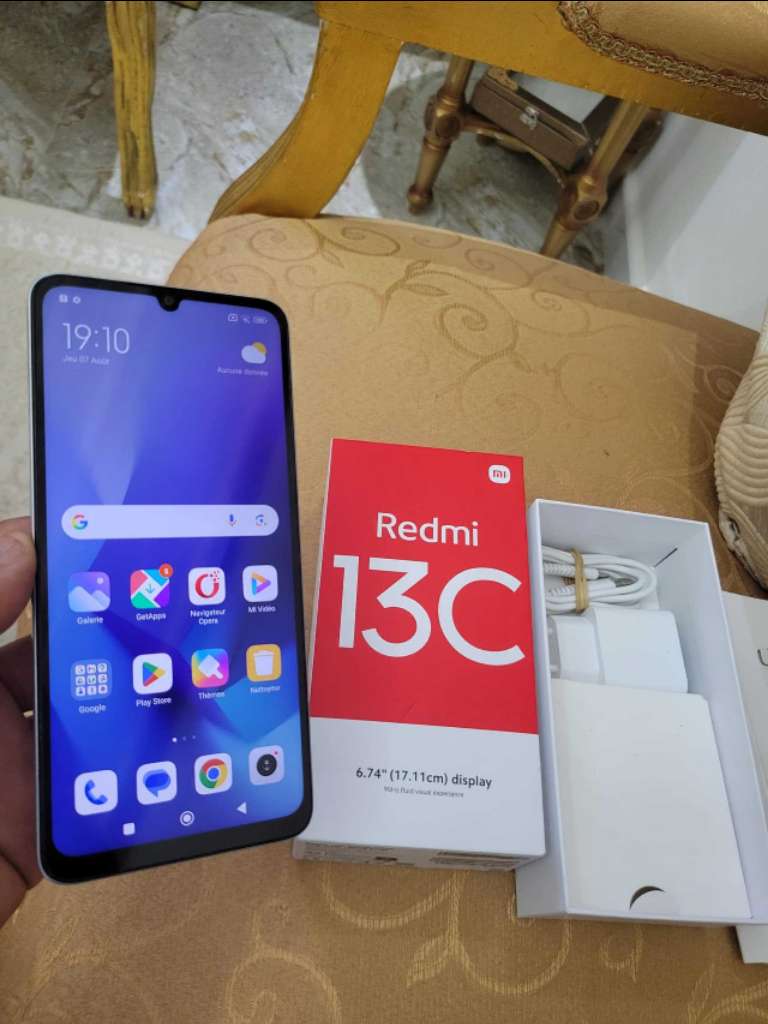 redmi 13c ram 6g+2 stockage 128g
