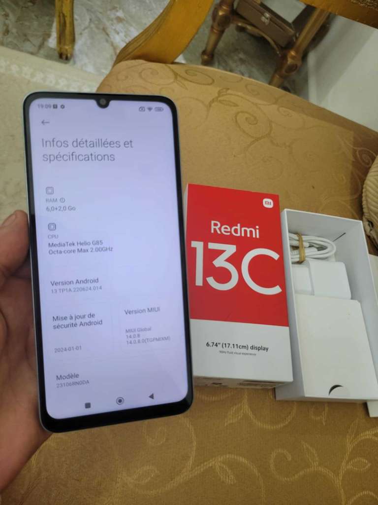 redmi 13c ram 6g+2 stockage 128g