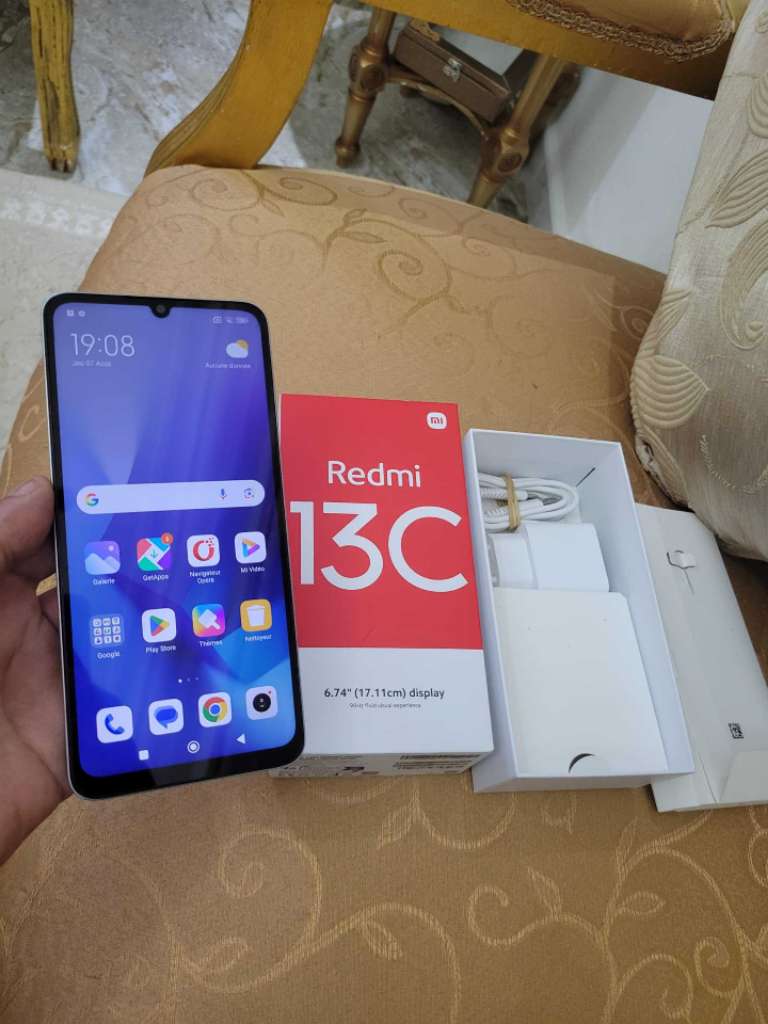 redmi 13c ram 6g+2 stockage 128g
