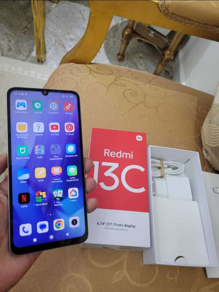 redmi 13c ram 6g+2 stockage 128g