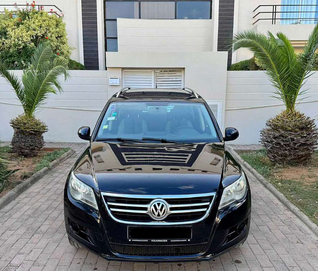 VOLKSWAGEN TIGUAN 4-MOTION