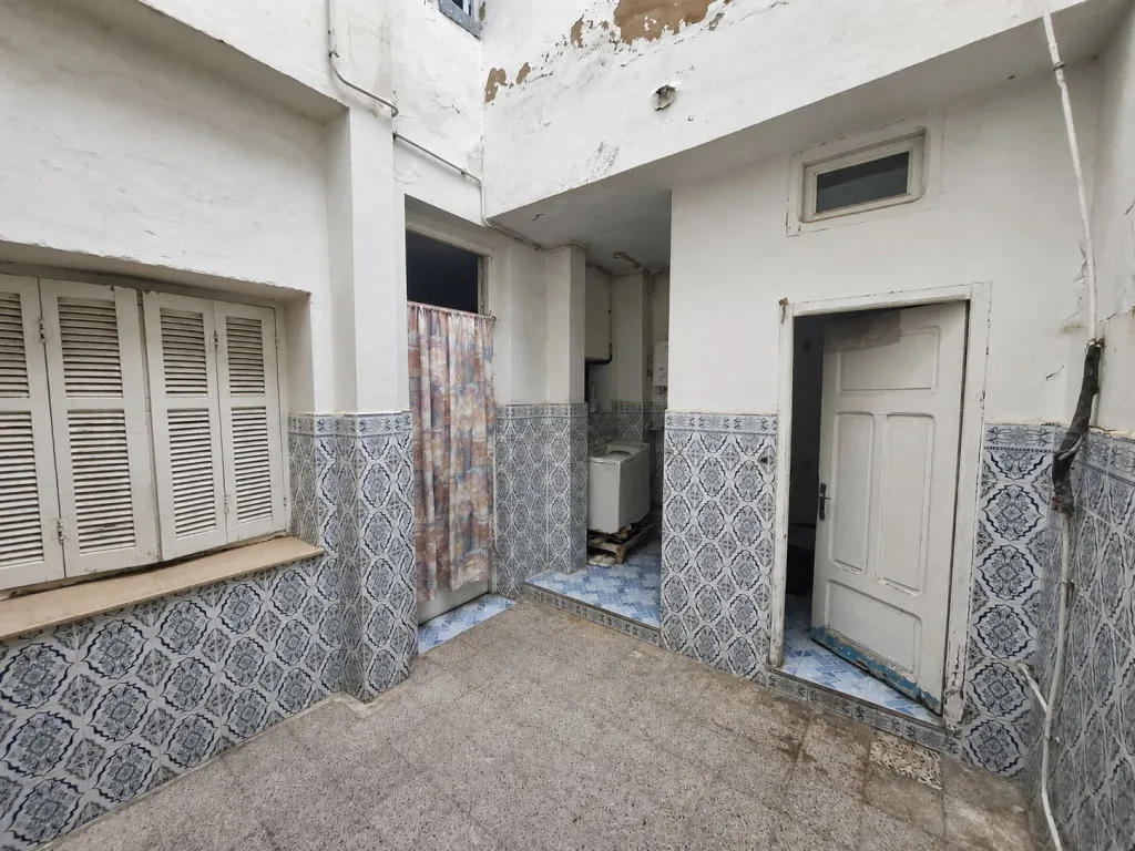 Maison 2 niveaux de 100 m² à Ben Arous