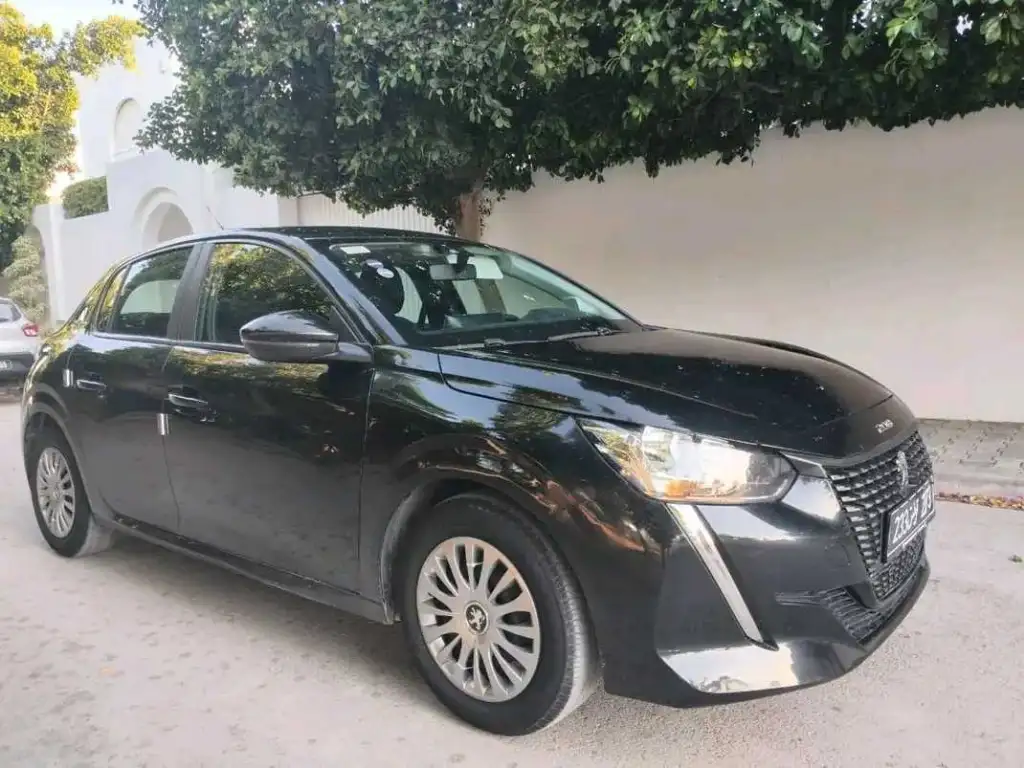 PEUGEOT 20i ACTIVE PACK PREMIÈRE MAIN 