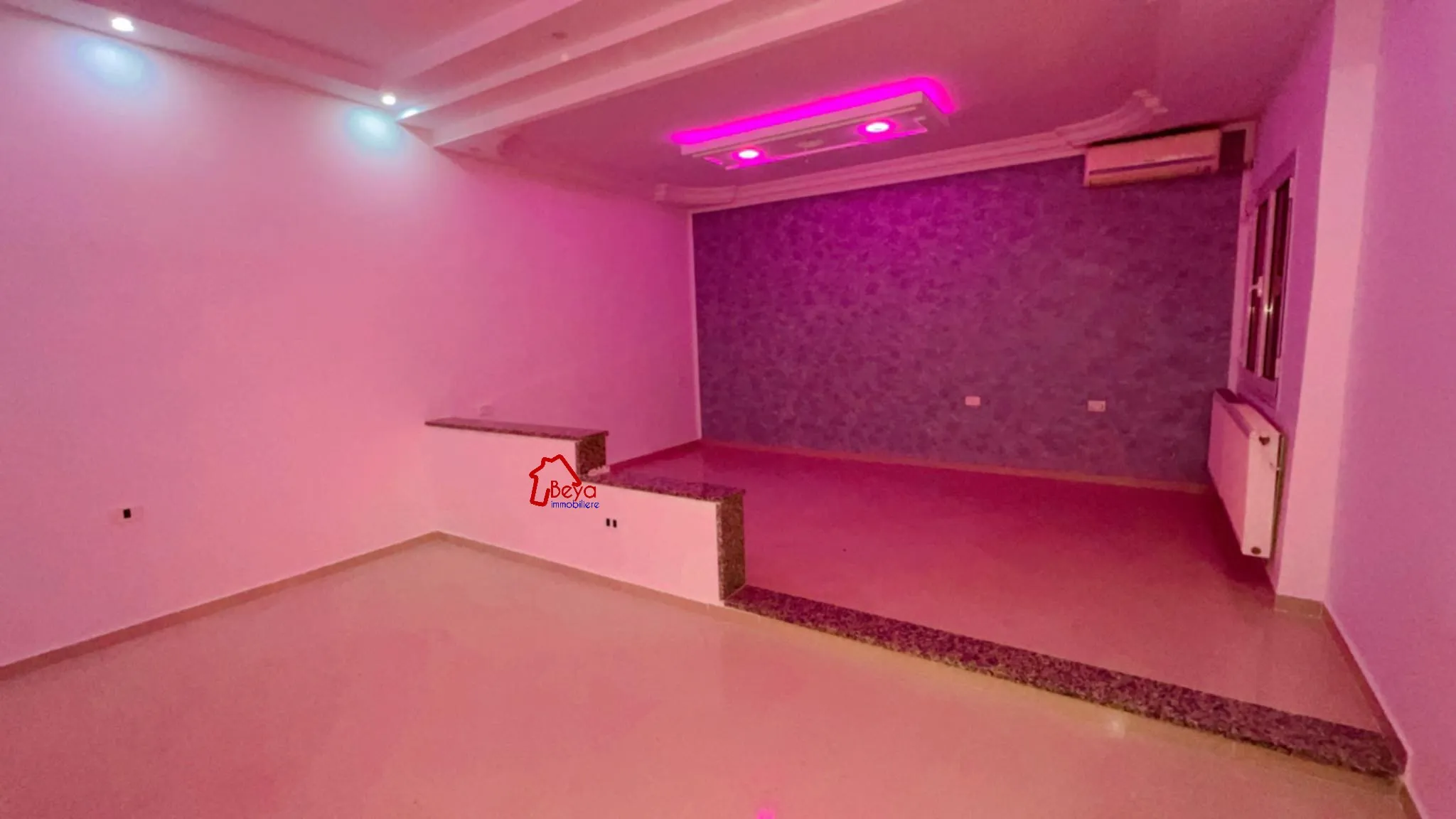 (Référence VVK028)