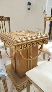 ✨ À VENDRE – Magnifique table à manger + 4 chaises ✨