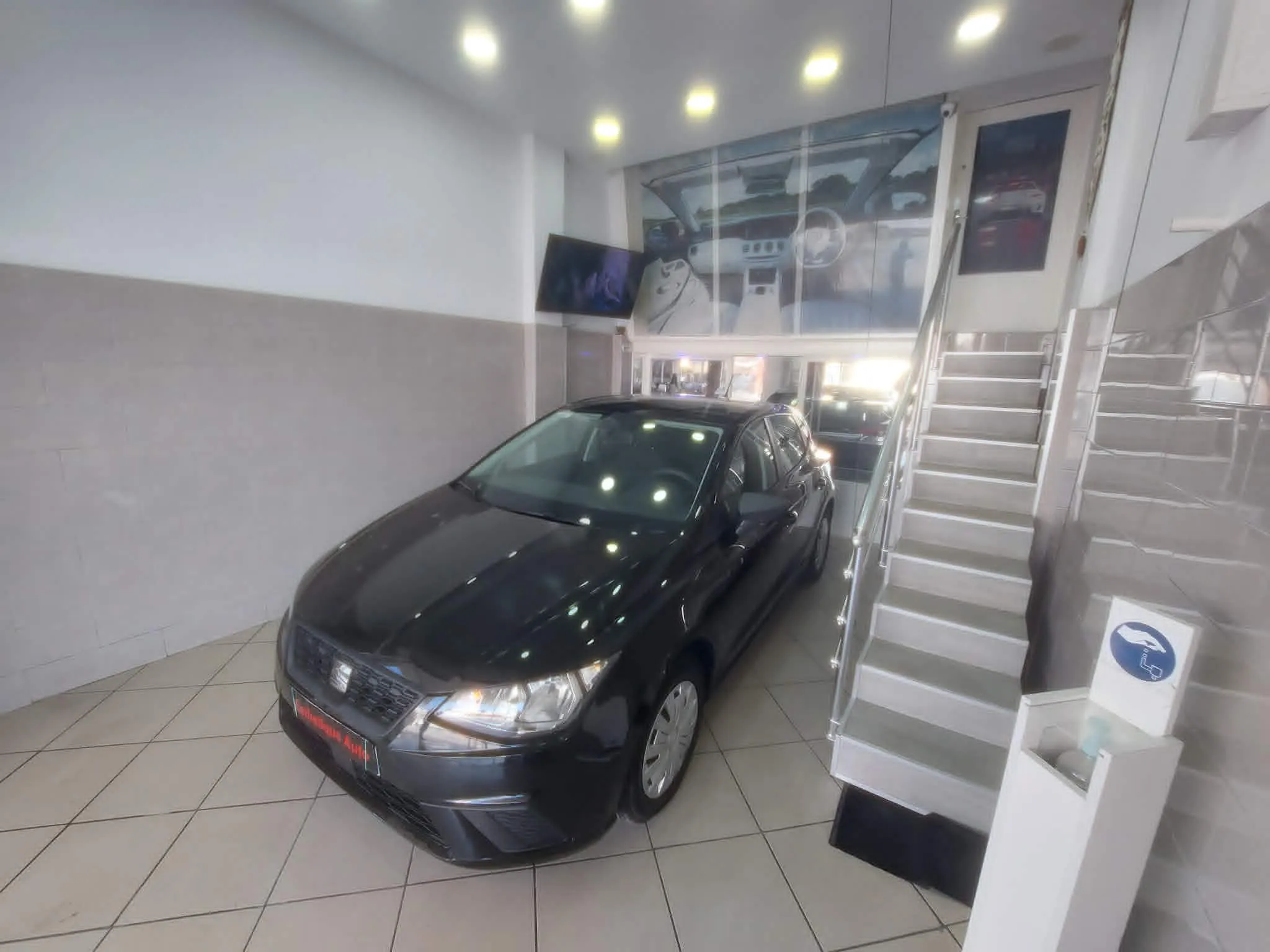 Seat Ibiza -2021 - Tel 98479647