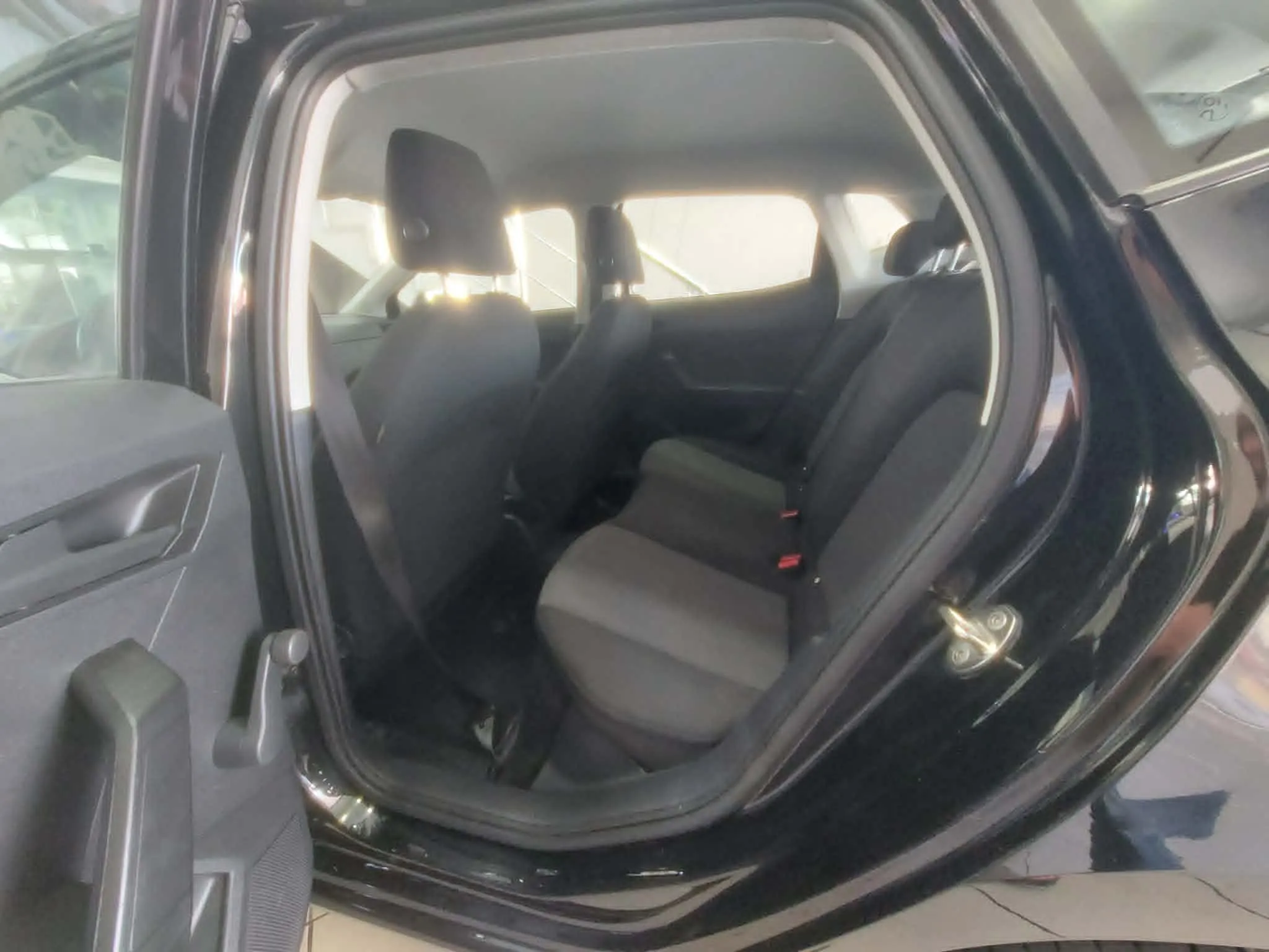 Seat Ibiza -2021 - Tel 98479647
