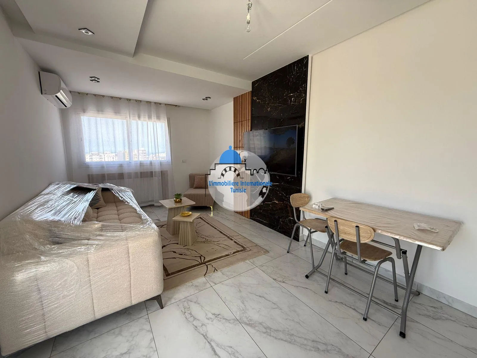 Location annuelle S+1 meublé avec place de parking à Sahloul 4