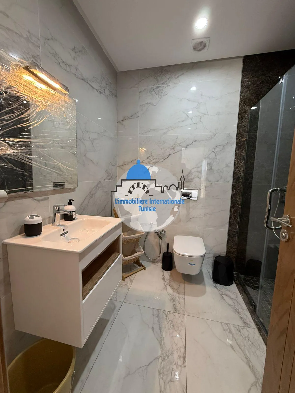 Location annuelle S+1 meublé avec place de parking à Sahloul 4