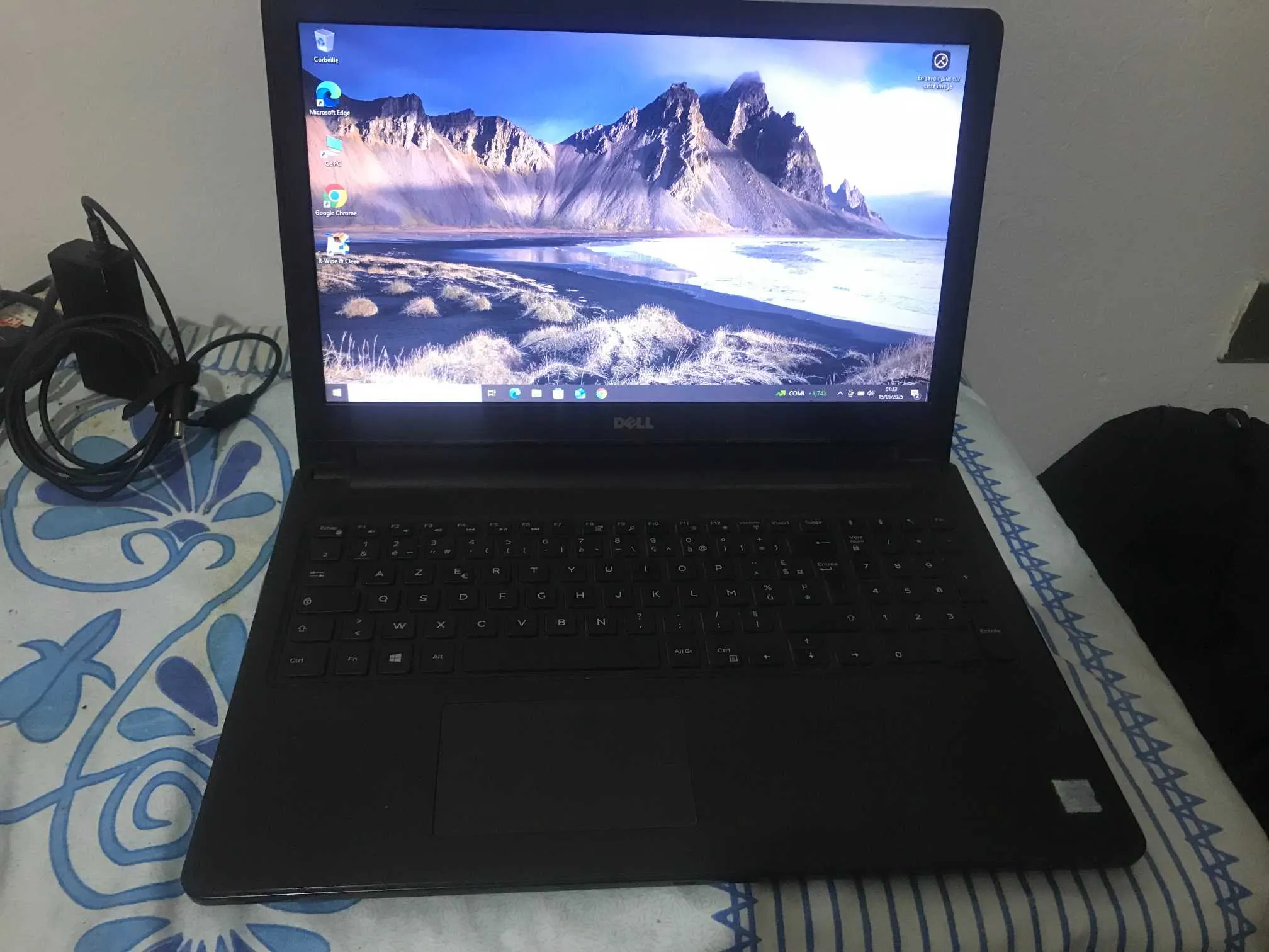 A vendre PC portable DELL Inspirant 15 +Saccoche