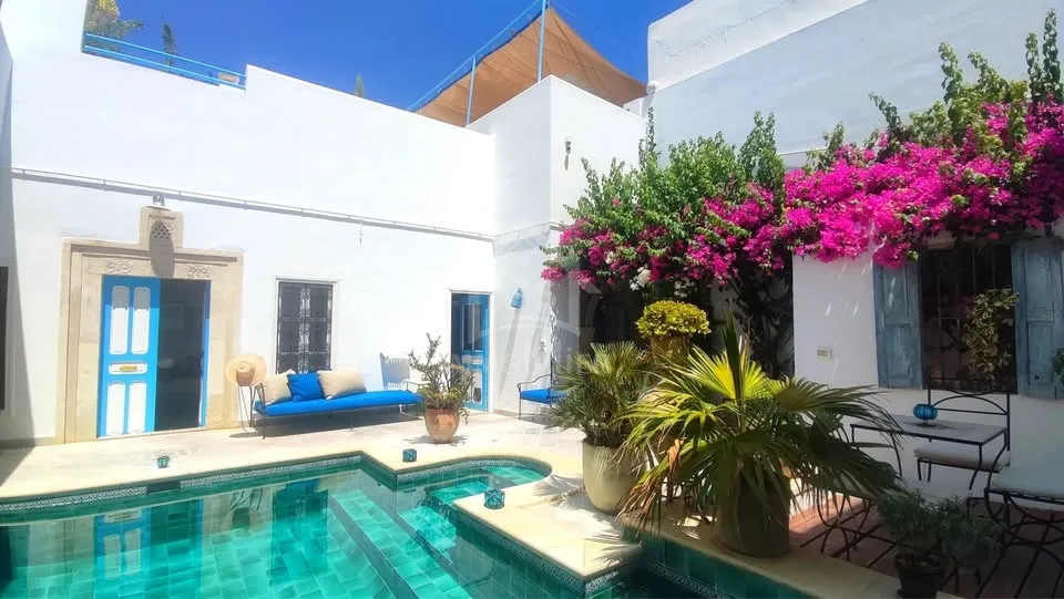 Maison arabesque avec piscine à Nabeul à vendre 51355351