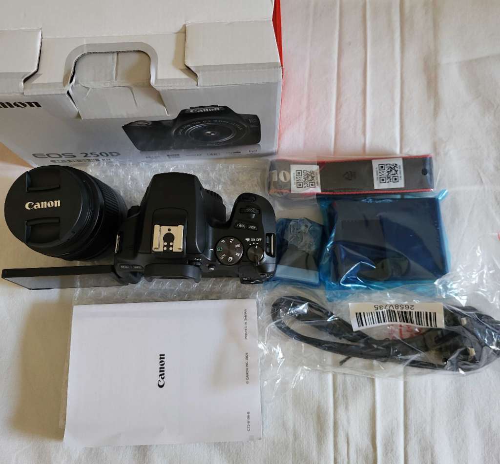 Canon EOS 250D cacheté 📸