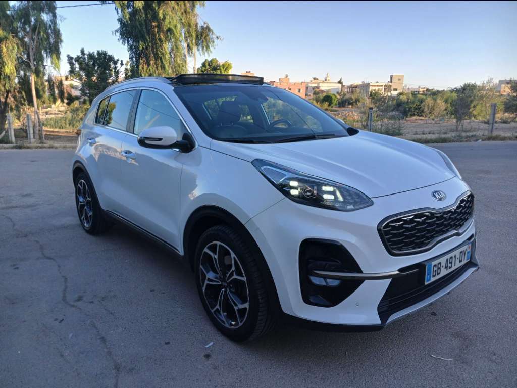 KIA SPORTEGE GT.LINE PRENIOME BOÎTE AUTO 1er main DIESEL Tel 24 313 594