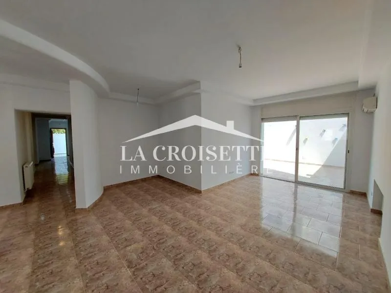 Appartement s3 avec jardin à Gammarth ZAL1805