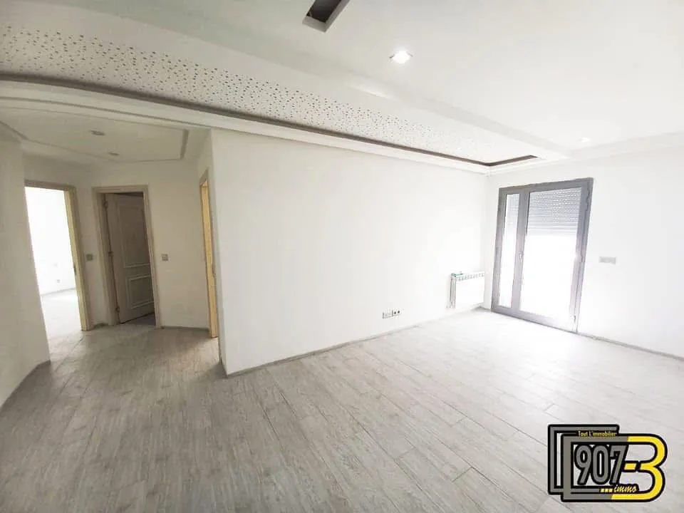À louer un S+1 (Vide) haut standing  à Menzah 9C