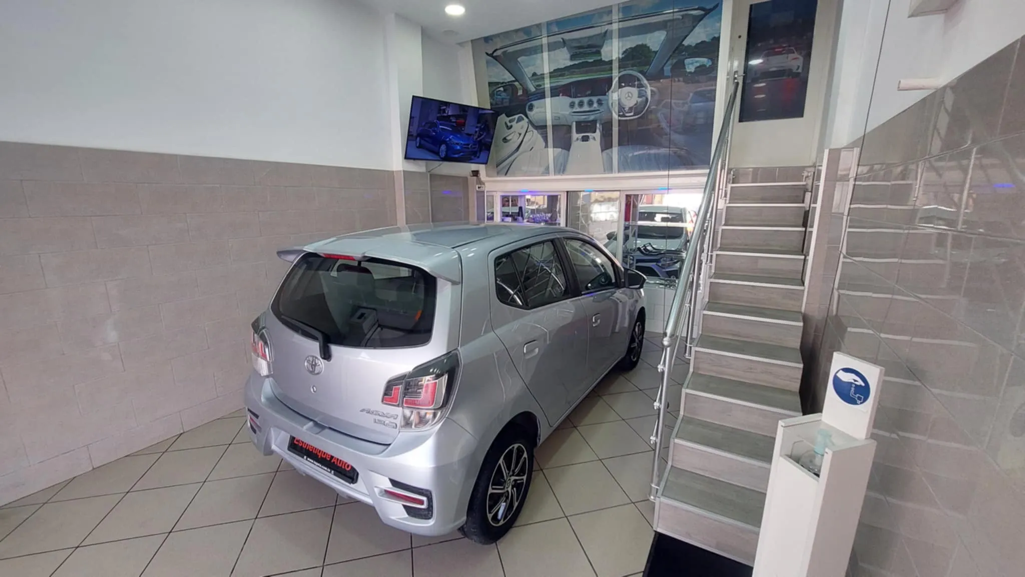 Toyota AGYA BVA- Km 50 mille - Tel 98479647 - 21140009