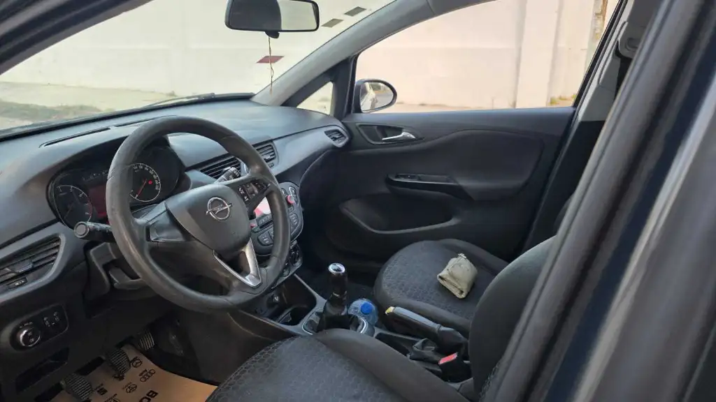 Opel corsa E
