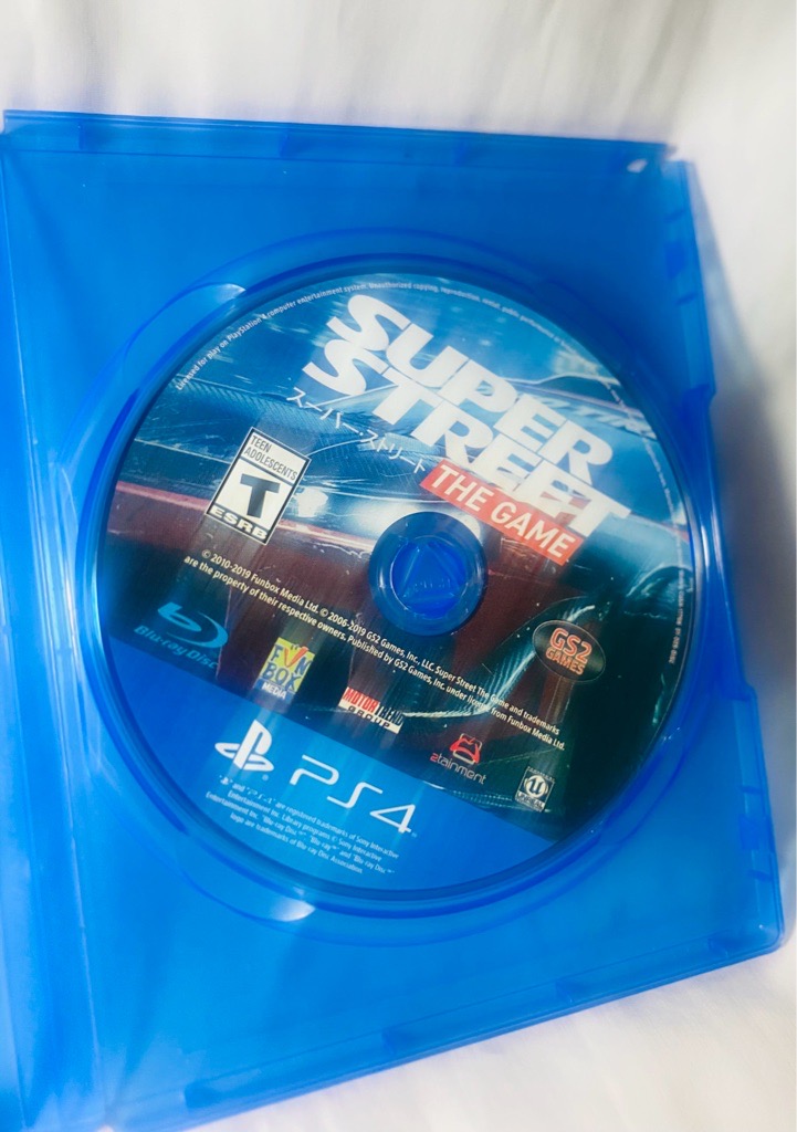 PS4 Super Street – Jeu en excellent état