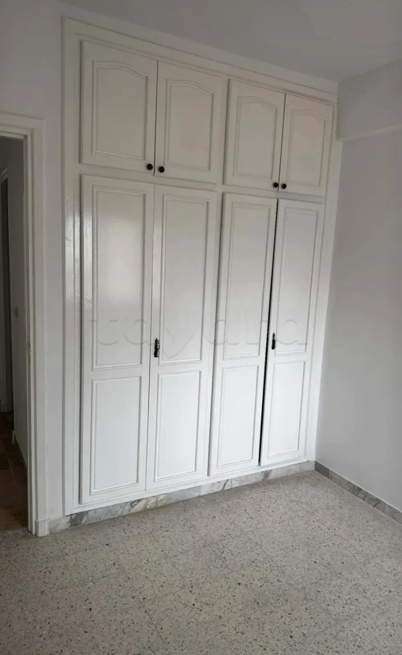 Location S2 vide à Jardin D'El Menzah 1