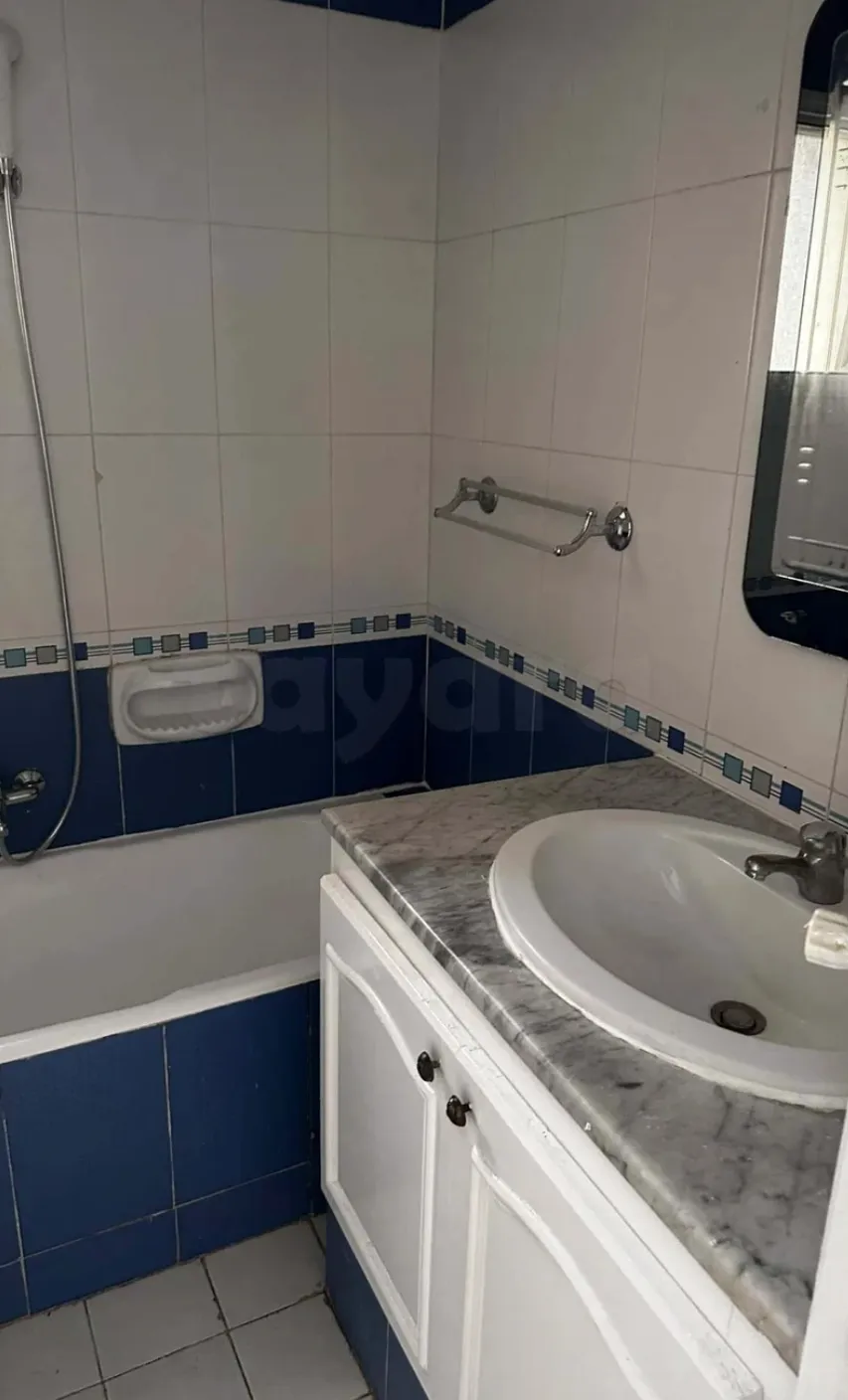 Location S2 vide à Jardin D'El Menzah 1