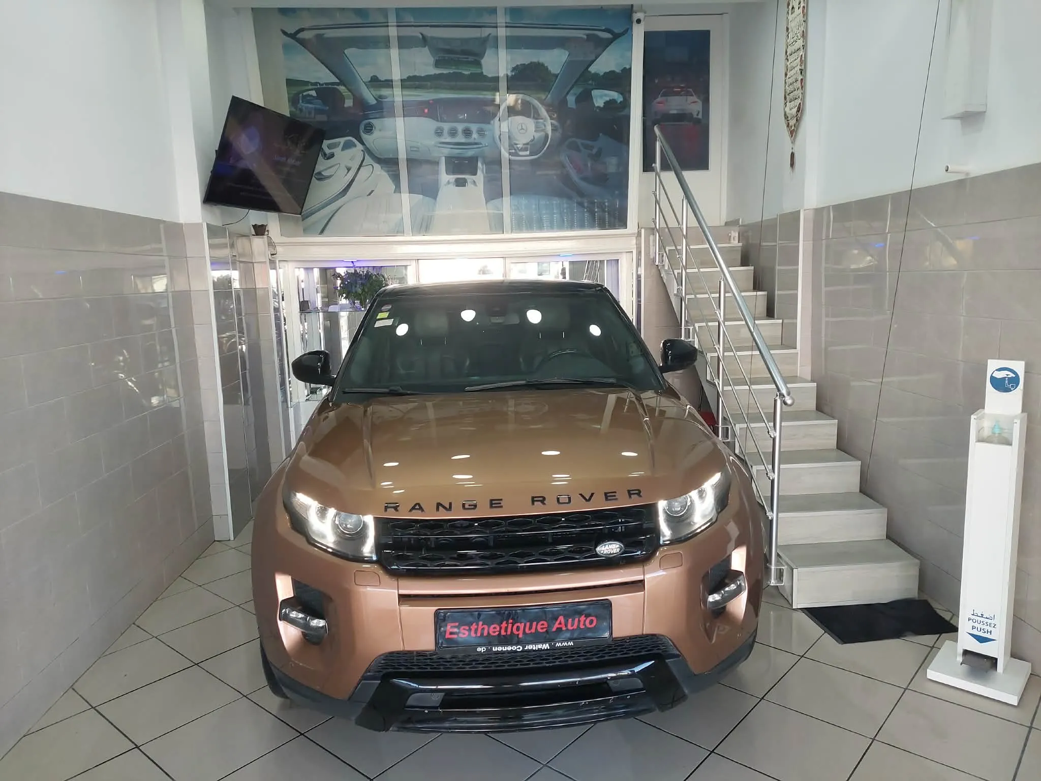Land Rover Évoque 2.2L - Km 115 mille - Tel 98479647 