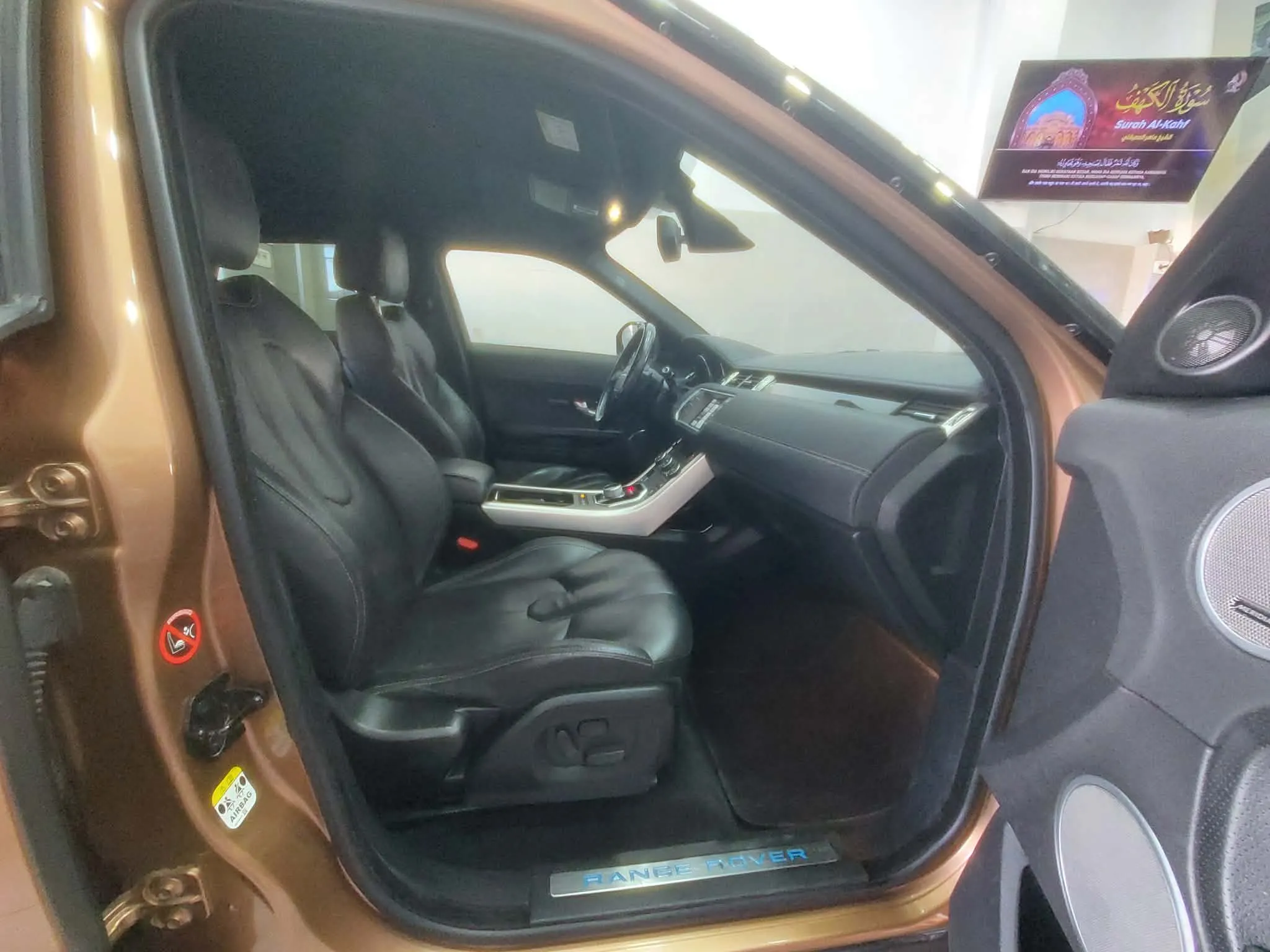 Land Rover Évoque 2.2L - Km 115 mille - Tel 98479647 
