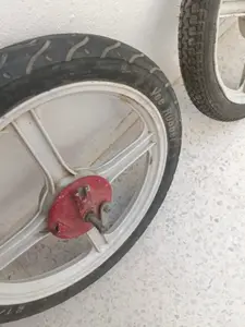 Deux roues Piaggio importé 