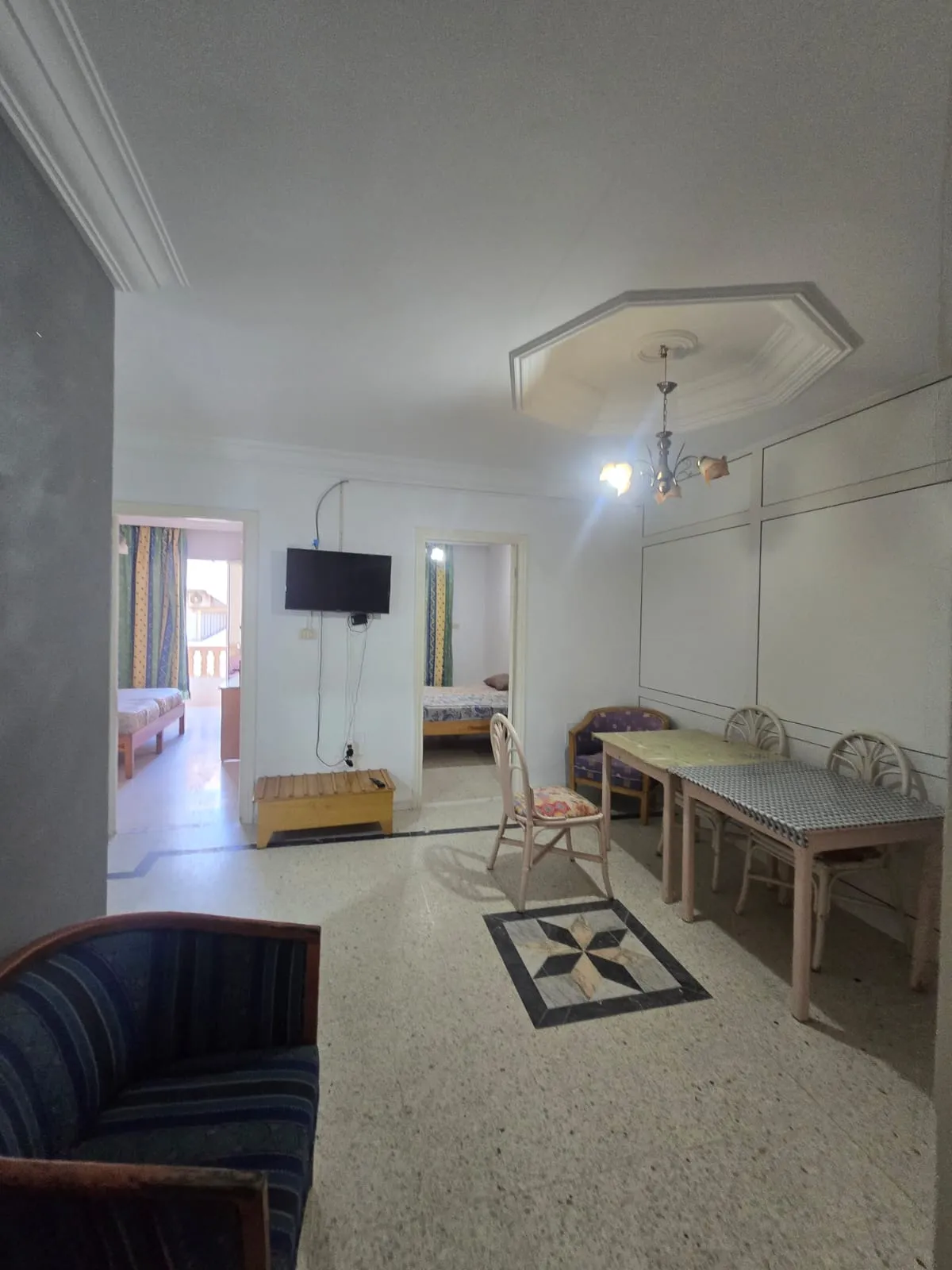 Appartement S+2 spacieux à Chat Mariem 