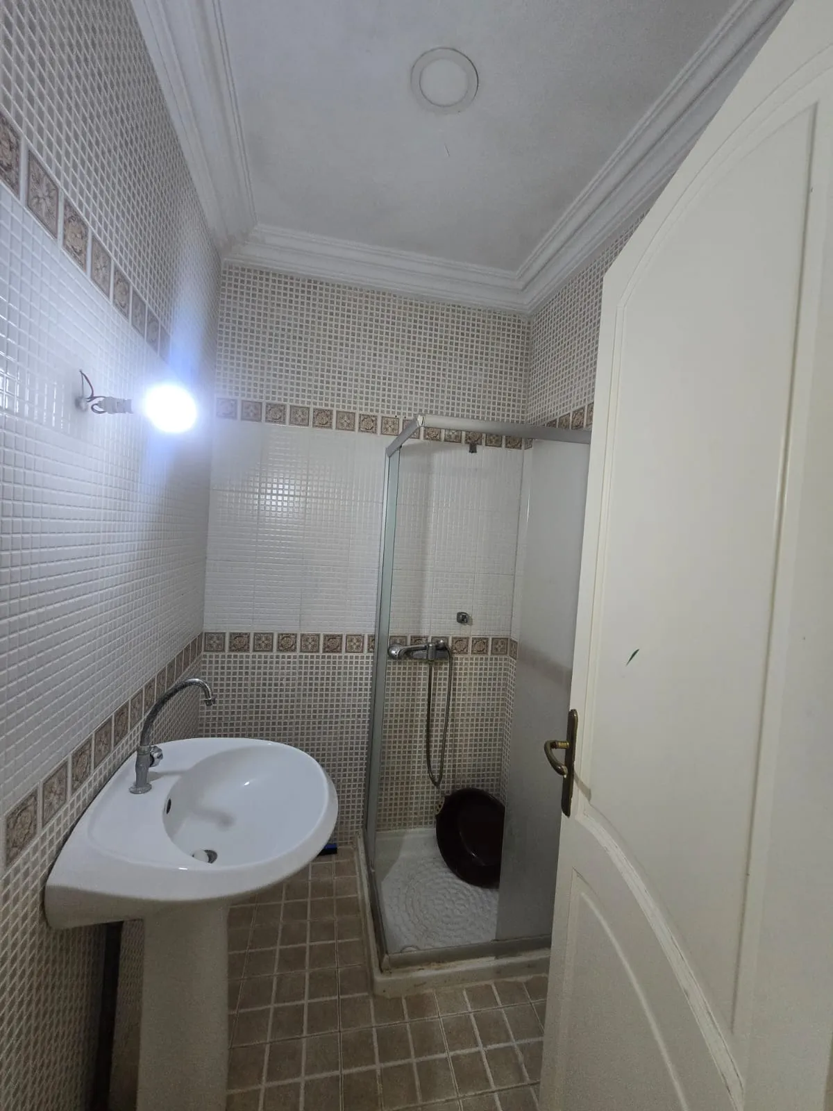 Appartement S+2 spacieux à Chat Mariem 
