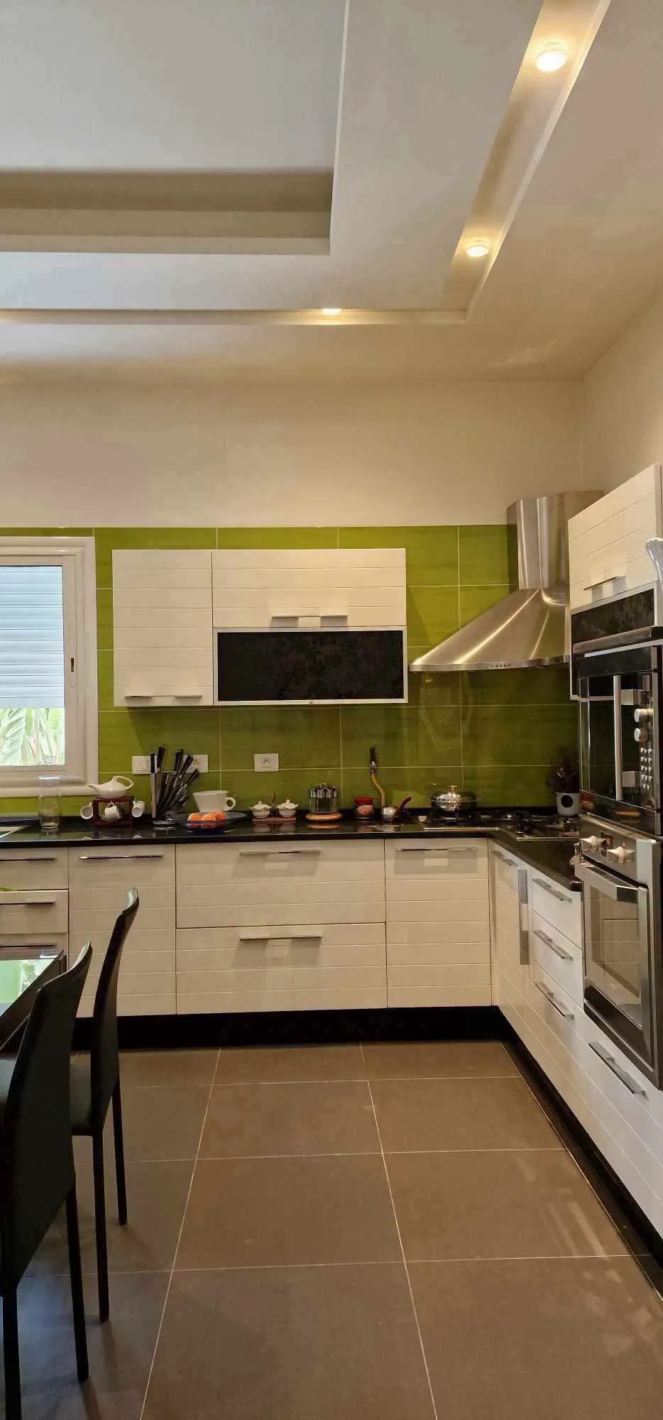 A VENDRE VILLA DE LUXE À KHEZMA
