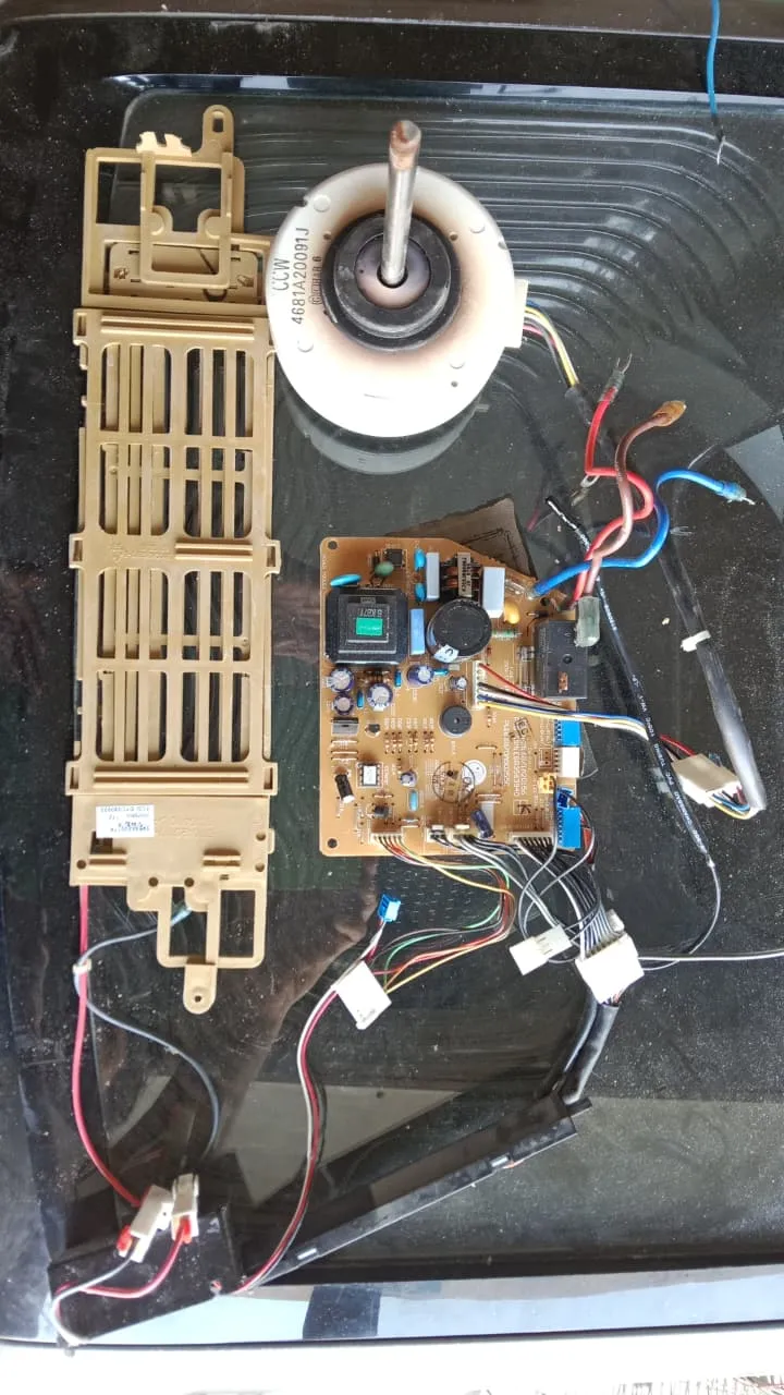 Carte unité intérieur inverter climatiseur LG 9000