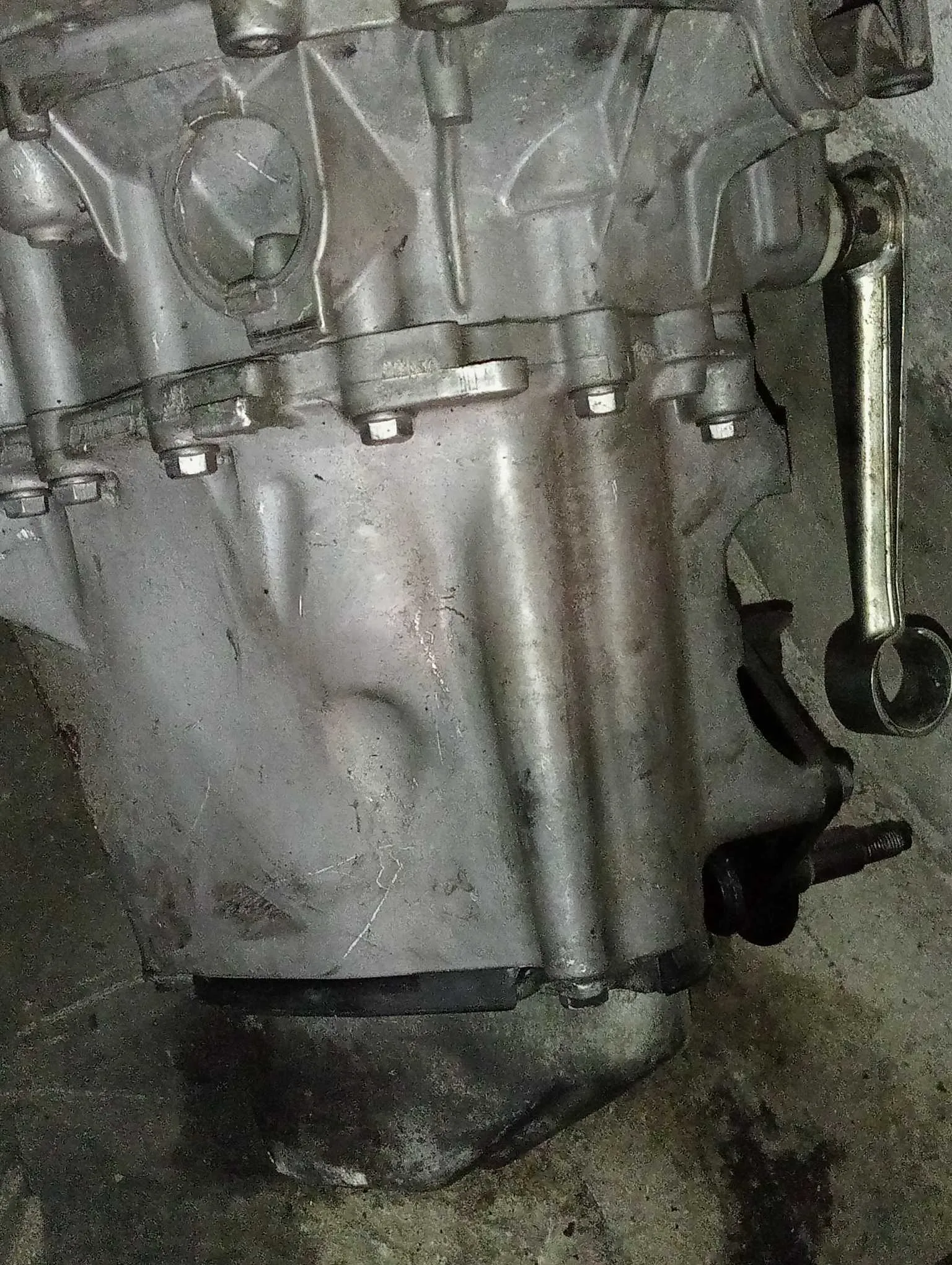 boîte de vitesse manuelle Compatible avec : • Citroën C3 / C4 • Peugeot 207 / 208