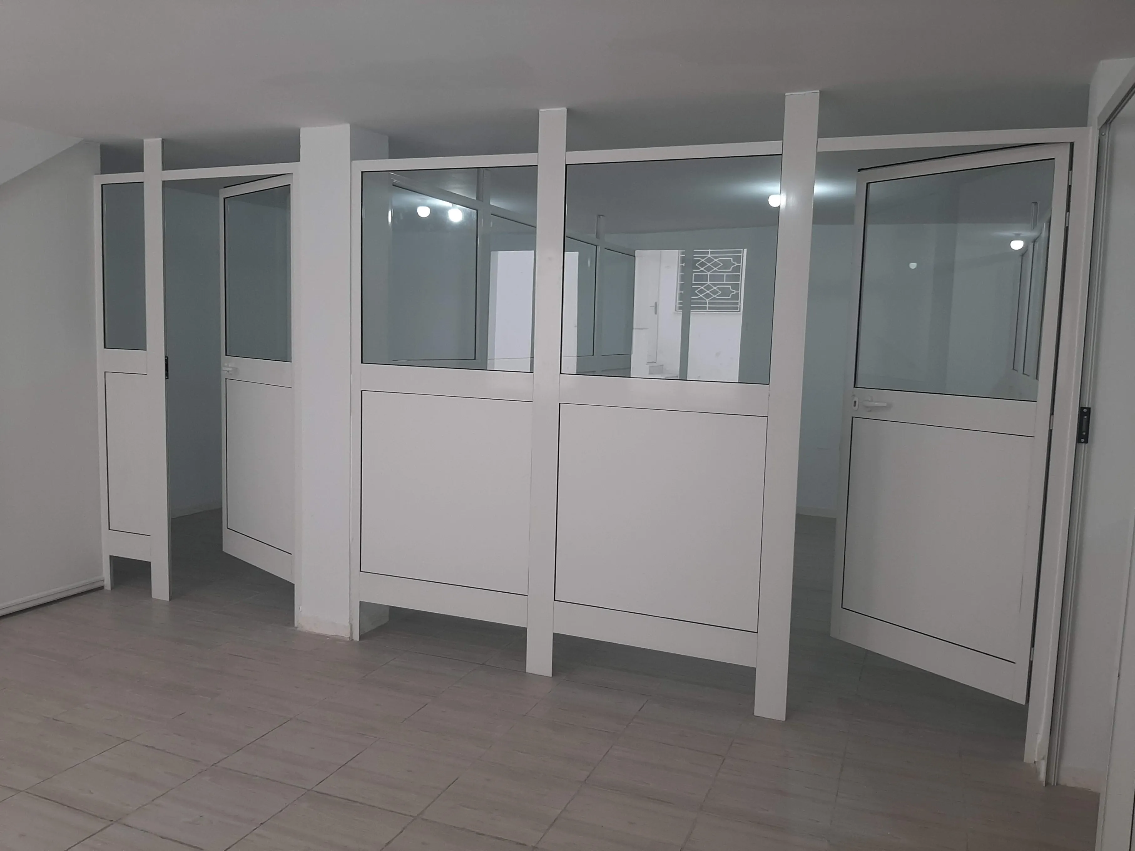 Appartement S+3 usage bureau au Centre urbain Nord